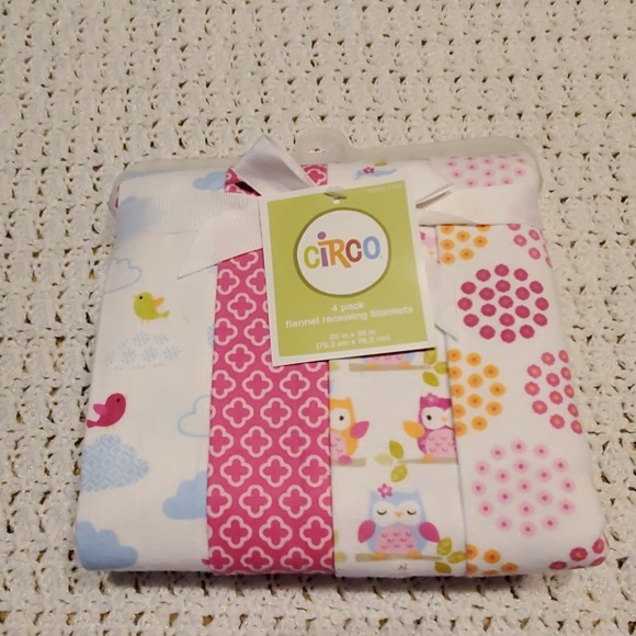 circo receiving blankets